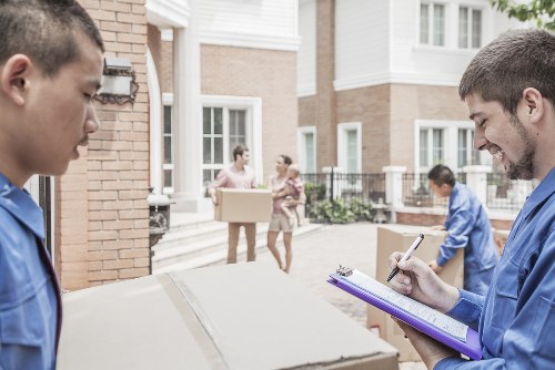 Professional office movers handling equipment in Elephant And Castle